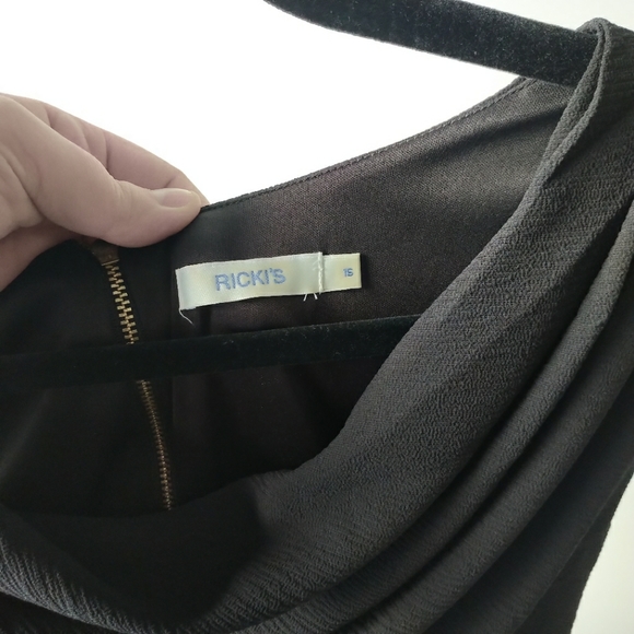 EUC Ricki's Cowl Neck Crepe Black Dress - Picture 4 of 10